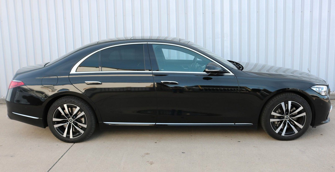 Mercedes-Benz S 580 / 4Matic / Panorama. / Leder NETTO 51900 € - Седан: фото 2 Mercedes-Benz S 580 / 4Matic / Panorama. / Leder NETTO 51900 € - Седан: фото 2