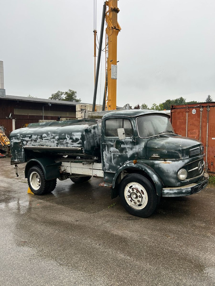 Mercedes-Benz L 911 4x2 Baujahr 1966 - Грузовик-шасси: фото 1 Mercedes-Benz L 911 4x2 Baujahr 1966 - Грузовик-шасси: фото 1