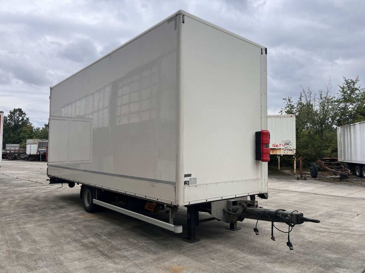 1 Achs Jumbo- Planenanhänger 10,5 t GG - Тентованный прицеп: фото 3 1 Achs Jumbo- Planenanhänger 10,5 t GG - Тентованный прицеп: фото 3