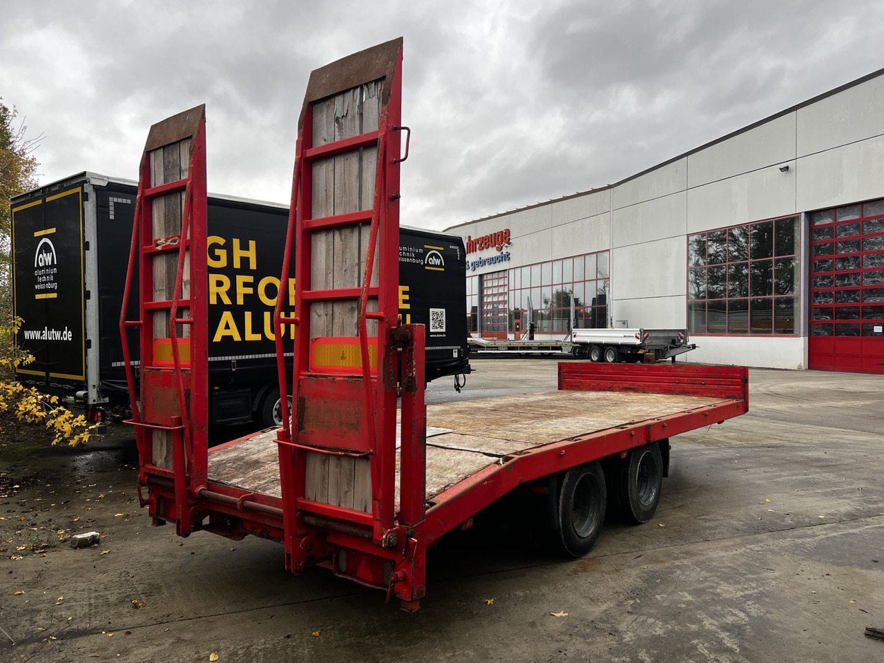 Blomenroehr 682/13800  13,8 t Tandemtieflader - Низкорамный прицеп: фото 5 Blomenroehr 682/13800  13,8 t Tandemtieflader - Низкорамный прицеп: фото 5