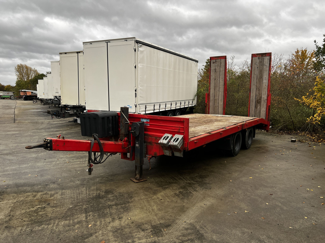 Blomenroehr 682/13800  13,8 t Tandemtieflader - Низкорамный прицеп: фото 2 Blomenroehr 682/13800  13,8 t Tandemtieflader - Низкорамный прицеп: фото 2