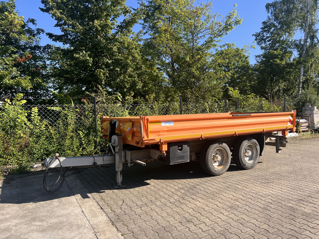 Blomenroehr 888/14000  14 t Tandemkipper- Tieflader - Самосвальный прицеп: фото 4 Blomenroehr 888/14000  14 t Tandemkipper- Tieflader - Самосвальный прицеп: фото 4