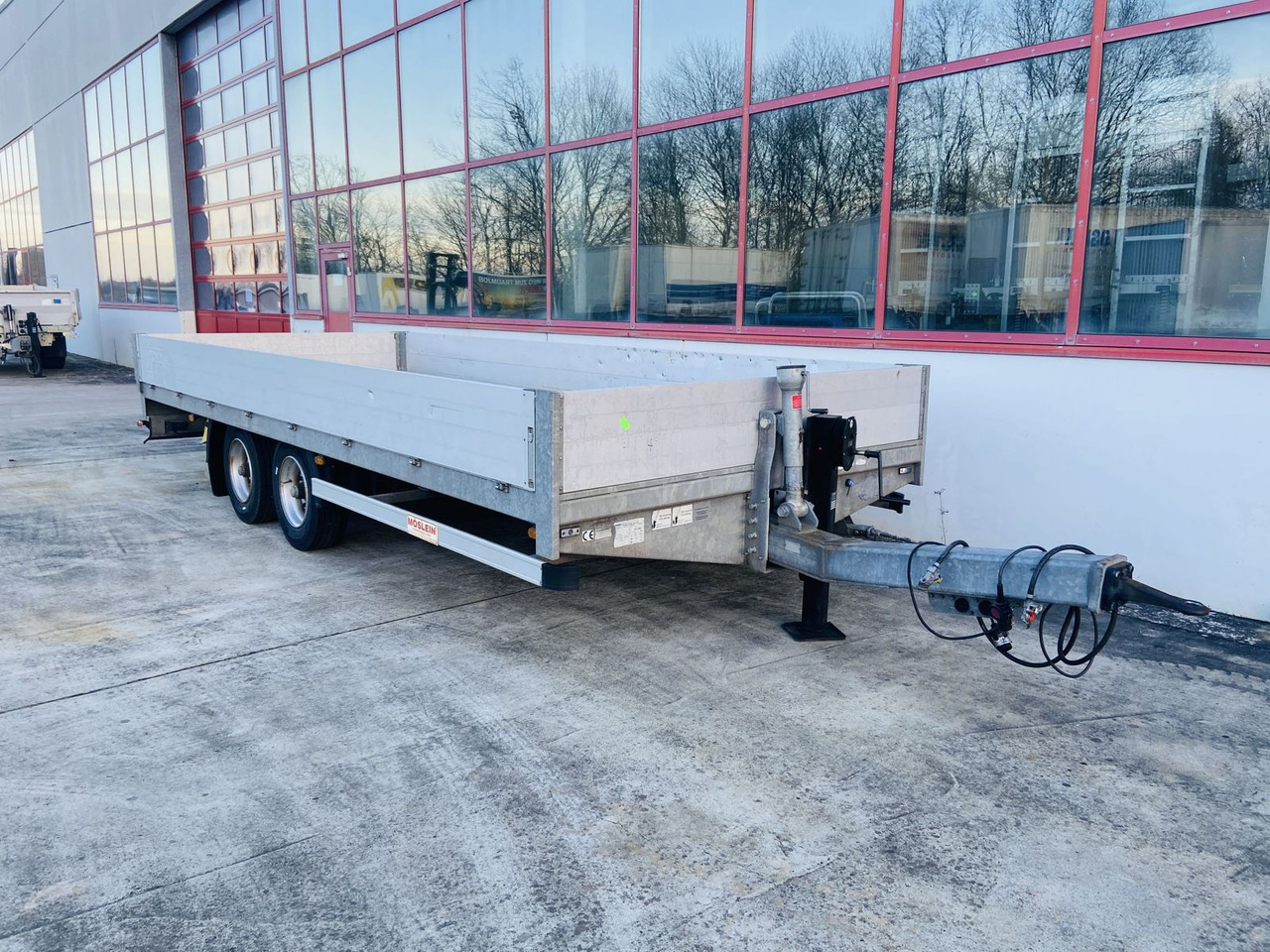 Humbaur Tandem- Pritschenanhänger - Прицеп бортовой/ Платформа: фото 1 Humbaur Tandem- Pritschenanhänger - Прицеп бортовой/ Платформа: фото 1