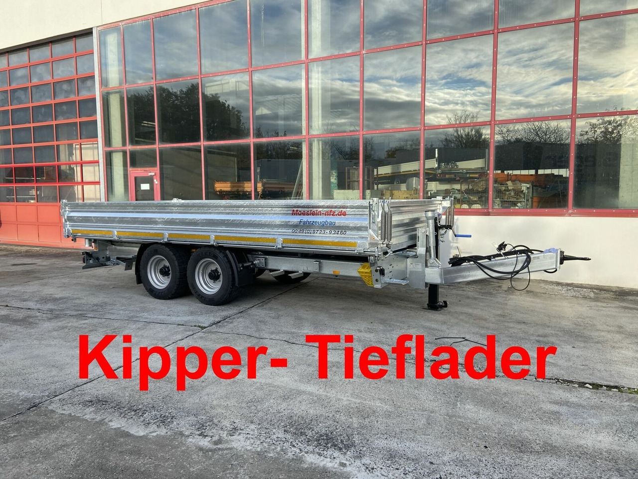 Möslein Kipper Tieflader, Breite Reifen, 5,70 m lang-- - Самосвальный прицеп: фото 1 Möslein Kipper Tieflader, Breite Reifen, 5,70 m lang-- - Самосвальный прицеп: фото 1