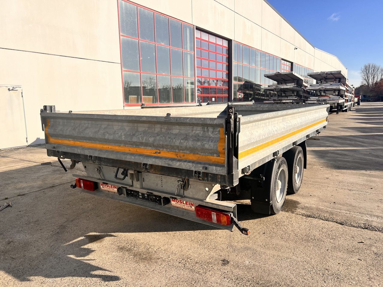 Möslein TDS 13 Schwebheim 13 t Tandemkipper- Tieflader - Самосвальный прицеп: фото 4 Möslein TDS 13 Schwebheim 13 t Tandemkipper- Tieflader - Самосвальный прицеп: фото 4