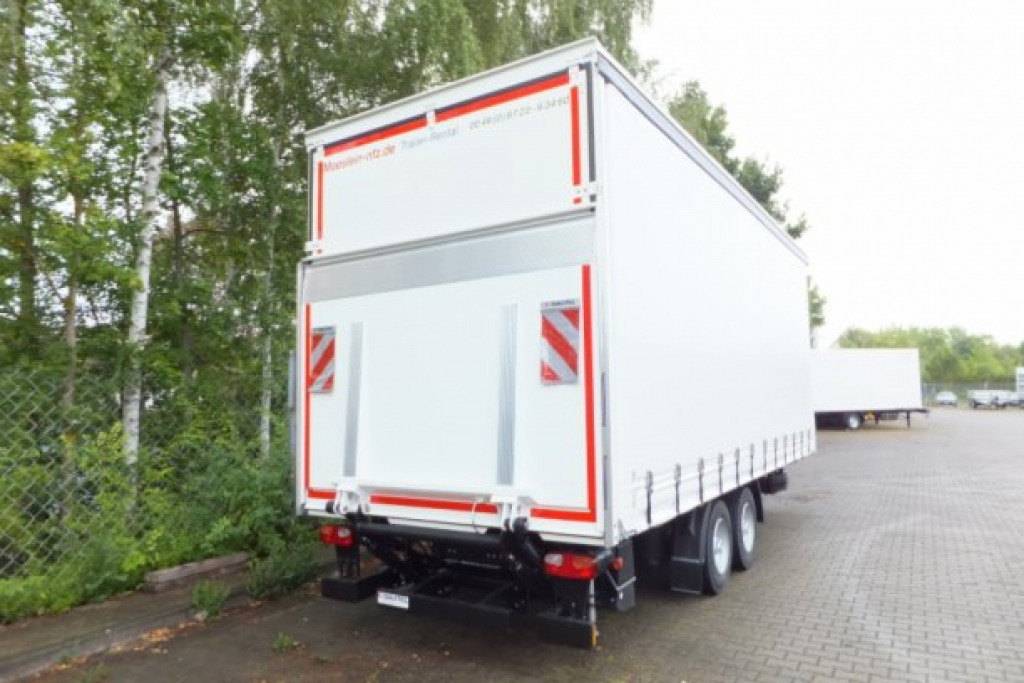 Möslein TPS 11 DL 7,30 neuer Planenanhänger, Ladebordwand + Durchladbar - Тентованный прицеп: фото 5 Möslein TPS 11 DL 7,30 neuer Planenanhänger, Ladebordwand + Durchladbar - Тентованный прицеп: фото 5