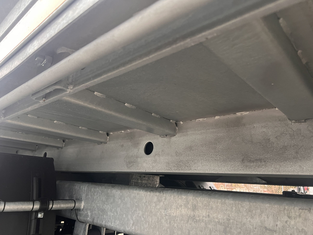 Möslein TTD 19 AB neuer 19 t Tandemkipper TiefladerGitteraufsatz - Самосвальный прицеп: фото 4 Möslein TTD 19 AB neuer 19 t Tandemkipper TiefladerGitteraufsatz - Самосвальный прицеп: фото 4