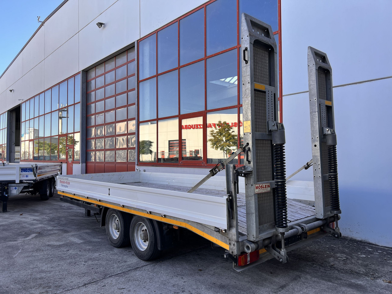 Möslein TTS 11 Schwebheim Tandemtieflader - Низкорамный прицеп: фото 5 Möslein TTS 11 Schwebheim Tandemtieflader - Низкорамный прицеп: фото 5