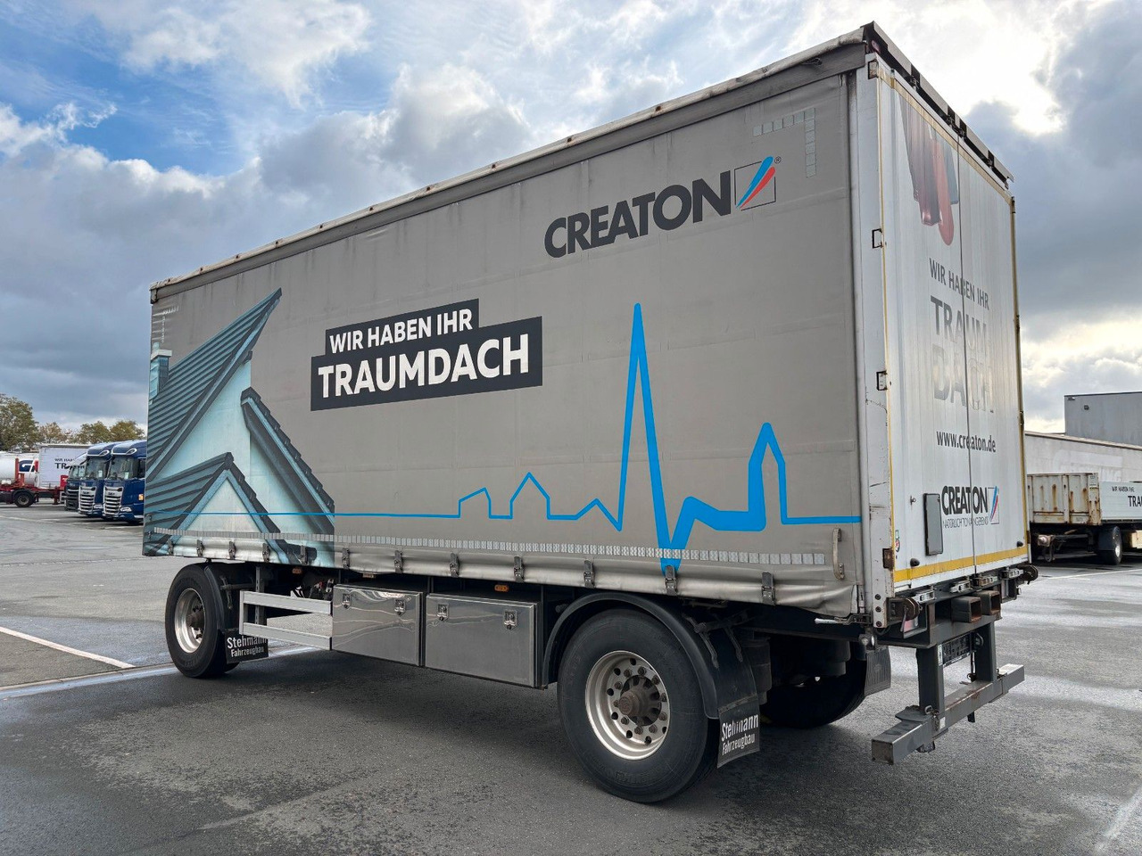 AZP18 Plane + Staplerhalterung - Тентованный прицеп: фото 2 AZP18 Plane + Staplerhalterung - Тентованный прицеп: фото 2