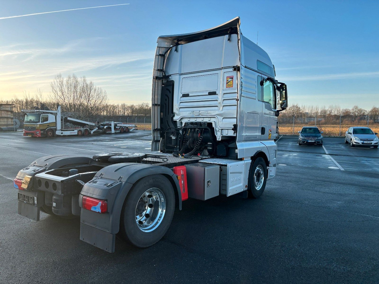 MAN TGX 18.510 XXL Retarder ACC LGS - Тягач: фото 5 MAN TGX 18.510 XXL Retarder ACC LGS - Тягач: фото 5