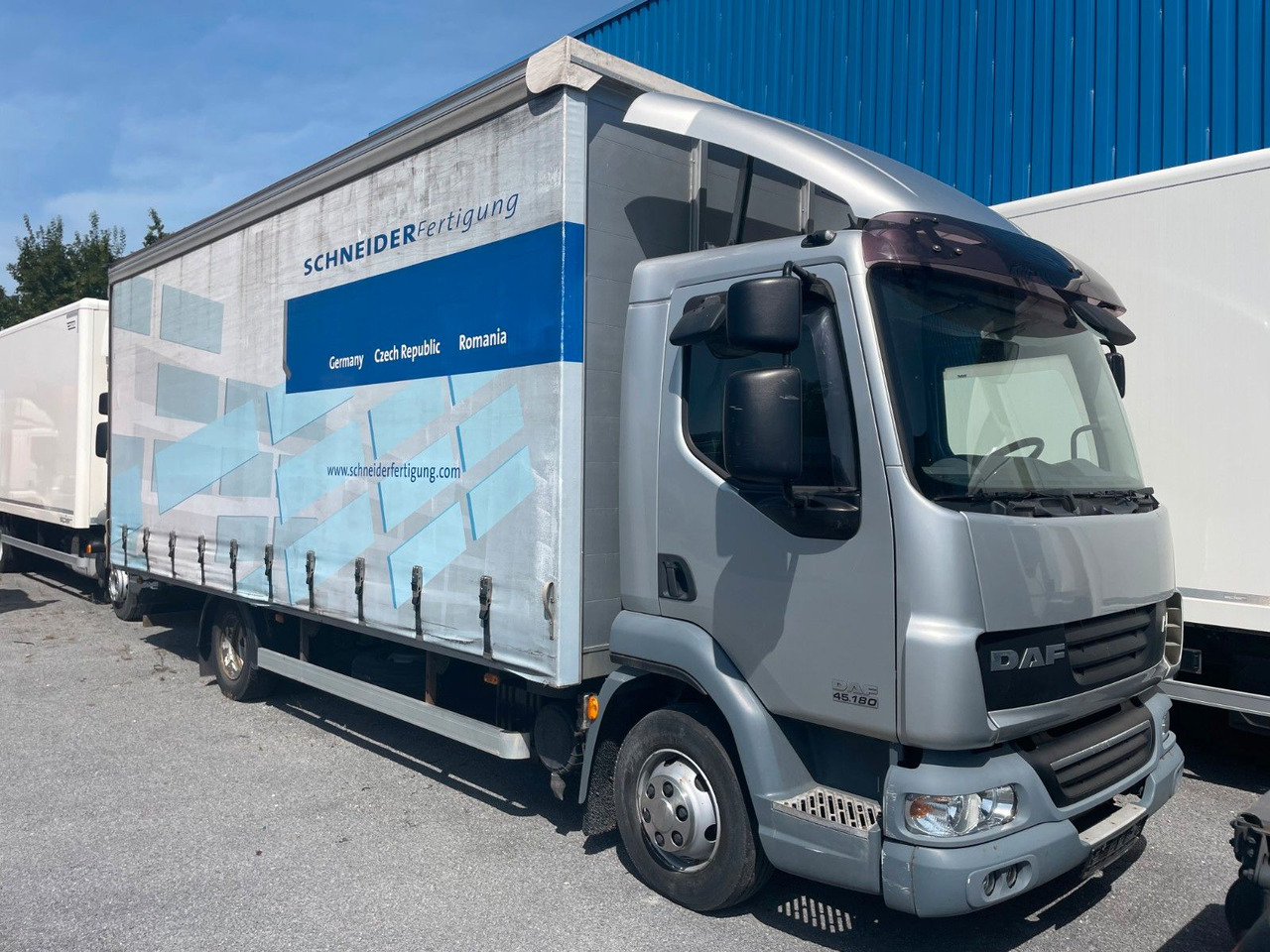 DAF LF45.180 - Тентованный фургон: фото 1 DAF LF45.180 - Тентованный фургон: фото 1