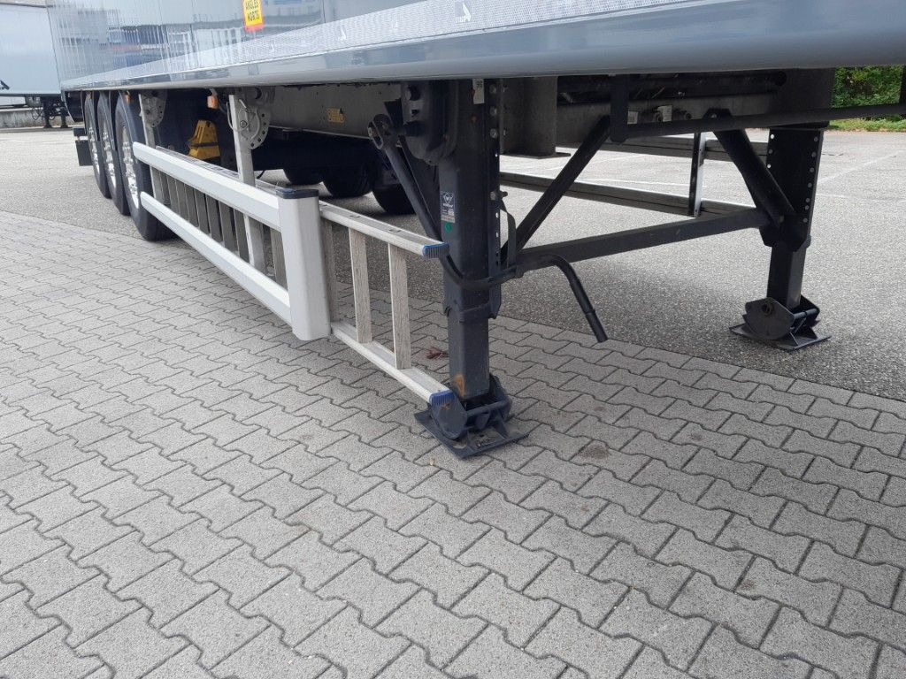 Полуприцеп с подвижным полом Stas bioSTAR 91,3 cbm: фото 9