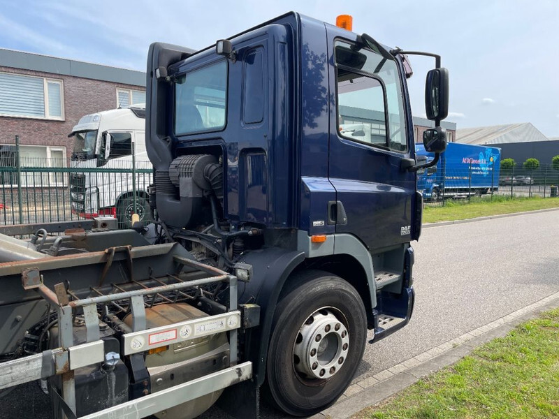 DAF CF 85 360 6x2 vdl 21 T haak - Тросовый мультилифт: фото 5 DAF CF 85 360 6x2 vdl 21 T haak - Тросовый мультилифт: фото 5