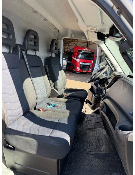 Фургон-рефрижератор Iveco Daily 70 70c180: фото 13 Фургон-рефрижератор Iveco Daily 70 70c180: фото 13