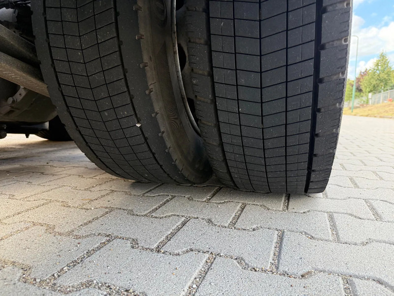 Грузовик-контейнеровоз/ Сменный кузов Renault T 460 verhuiswagen 2018 met 180.000 km !!!: фото 12 Грузовик-контейнеровоз/ Сменный кузов Renault T 460 verhuiswagen 2018 met 180.000 km !!!: фото 12