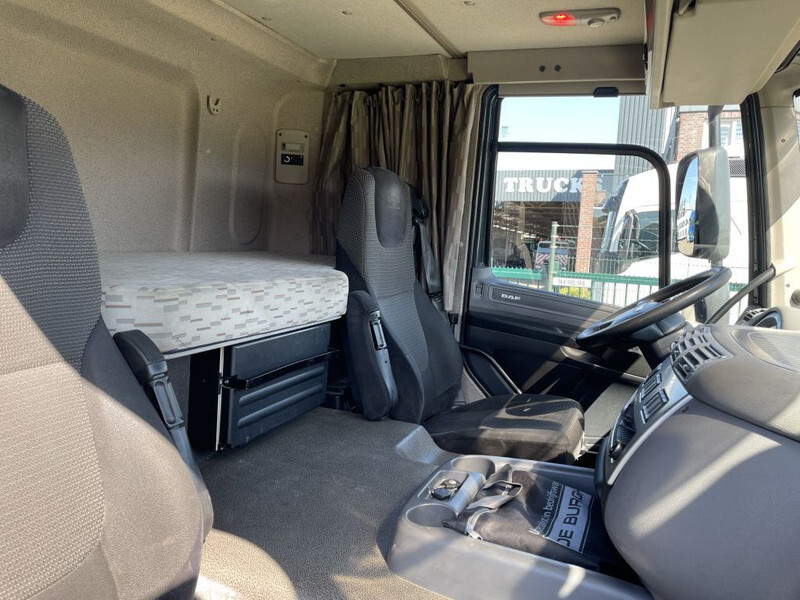 DAF CF 370 2016 only 562.000 km - Тягач: фото 4 DAF CF 370 2016 only 562.000 km - Тягач: фото 4