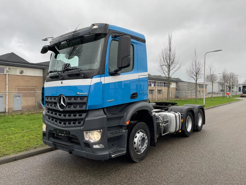 Mercedes-Benz Arocs 2651 6X4 2020 ONLY 250.000 km - Тягач: фото 1 Mercedes-Benz Arocs 2651 6X4 2020 ONLY 250.000 km - Тягач: фото 1