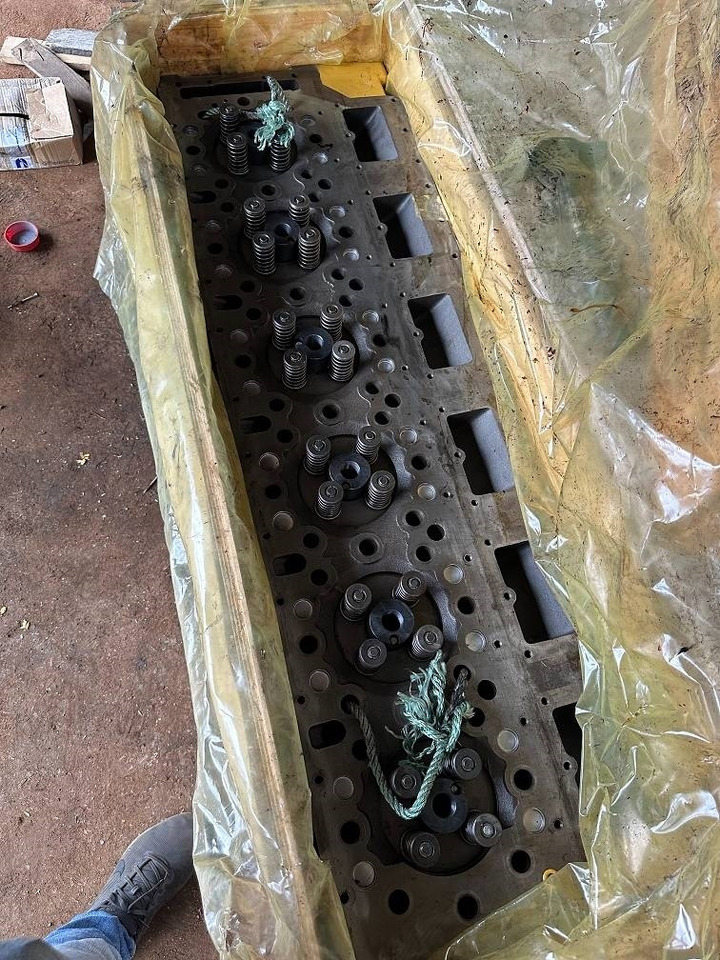 CAT 0R2181 0R-2181 cylinder head - Двигатель для Строительной техники: фото 3 CAT 0R2181 0R-2181 cylinder head - Двигатель для Строительной техники: фото 3