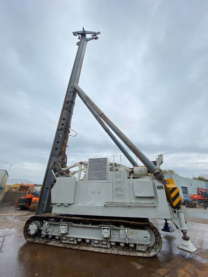 Hitachi KH 150-3 - Сваебойная установка: фото 5 Hitachi KH 150-3 - Сваебойная установка: фото 5