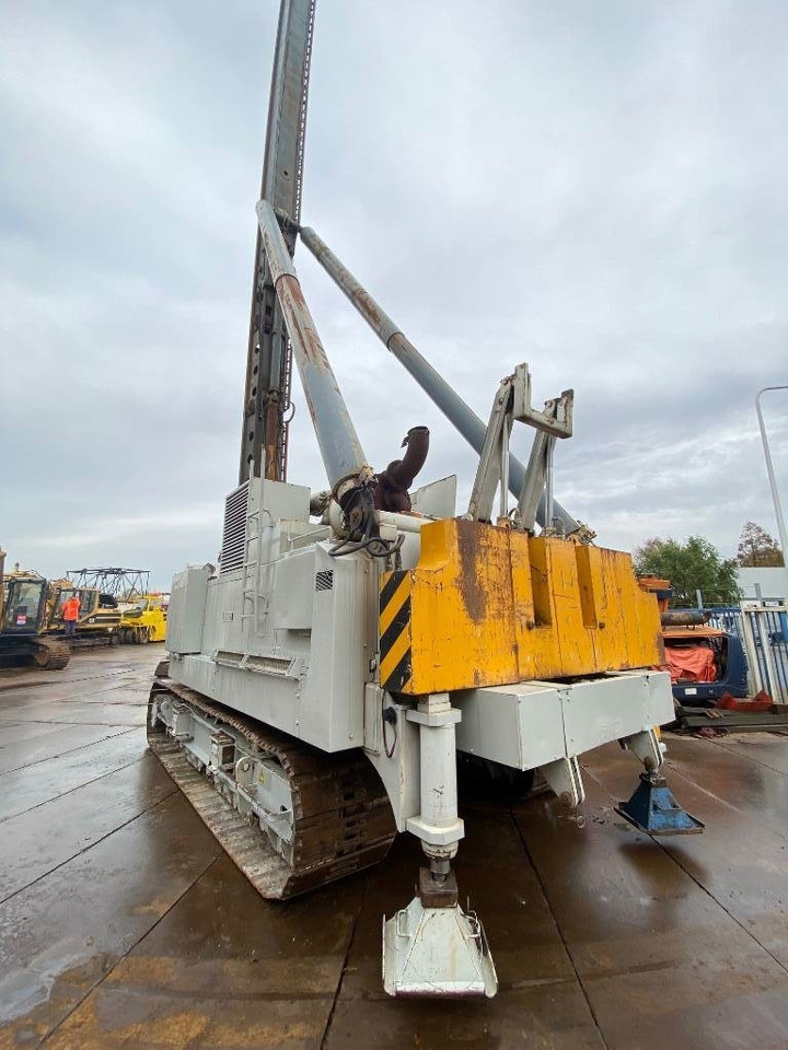 Hitachi KH 150-3 - Сваебойная установка: фото 4 Hitachi KH 150-3 - Сваебойная установка: фото 4