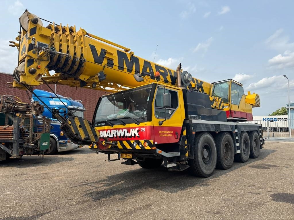 Liebherr LTM 1070-4.1 - Вседорожный кран: фото 1 Liebherr LTM 1070-4.1 - Вседорожный кран: фото 1