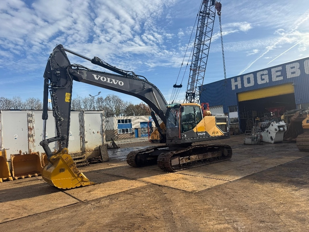 Volvo EC 250 EL - Гусеничный экскаватор: фото 2 Volvo EC 250 EL - Гусеничный экскаватор: фото 2