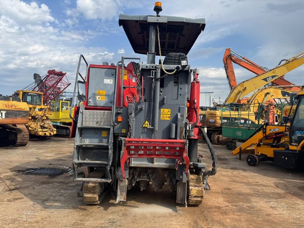 Wirtgen W 100 F - Дорожная фреза: фото 5 Wirtgen W 100 F - Дорожная фреза: фото 5
