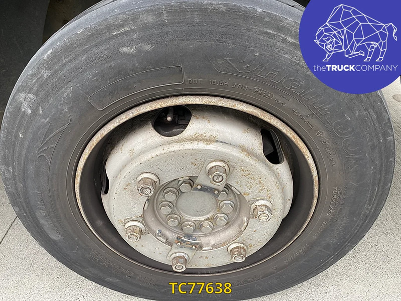 Грузовик с закрытым кузовом Mercedes-Benz Atego 818: фото 12