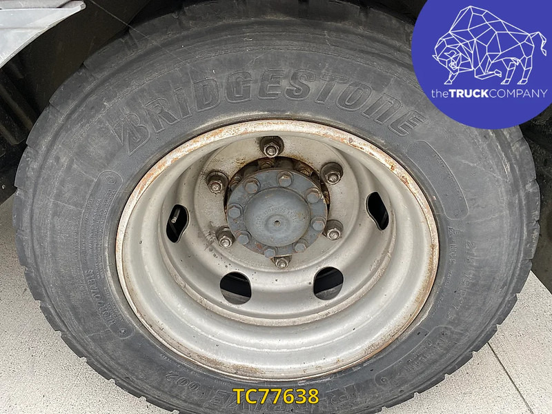 Грузовик с закрытым кузовом Mercedes-Benz Atego 818: фото 17