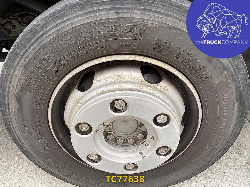 Грузовик с закрытым кузовом Mercedes-Benz Atego 818: фото 15