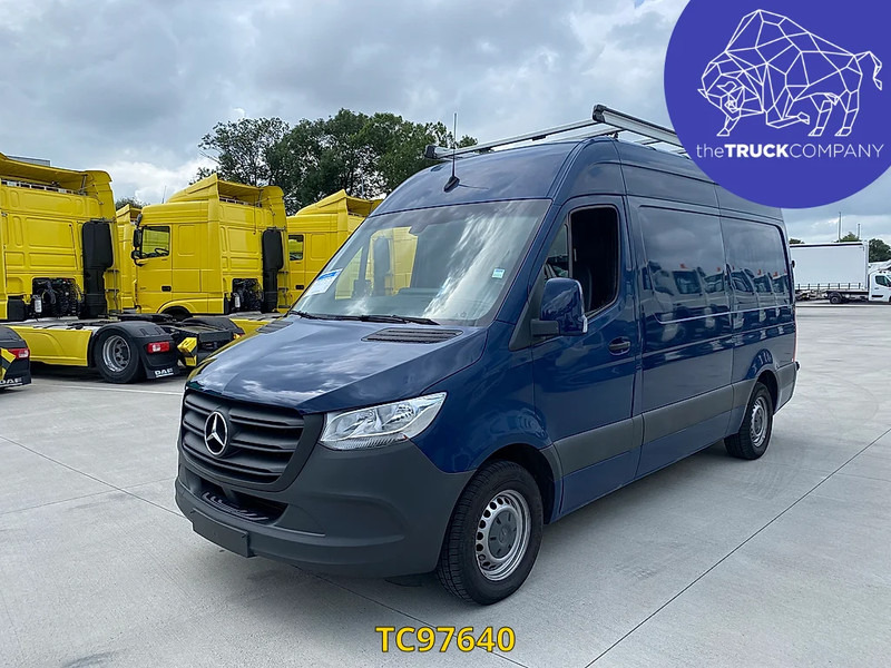 Mercedes-Benz Sprinter - Цельнометаллический фургон: фото 1 Mercedes-Benz Sprinter - Цельнометаллический фургон: фото 1