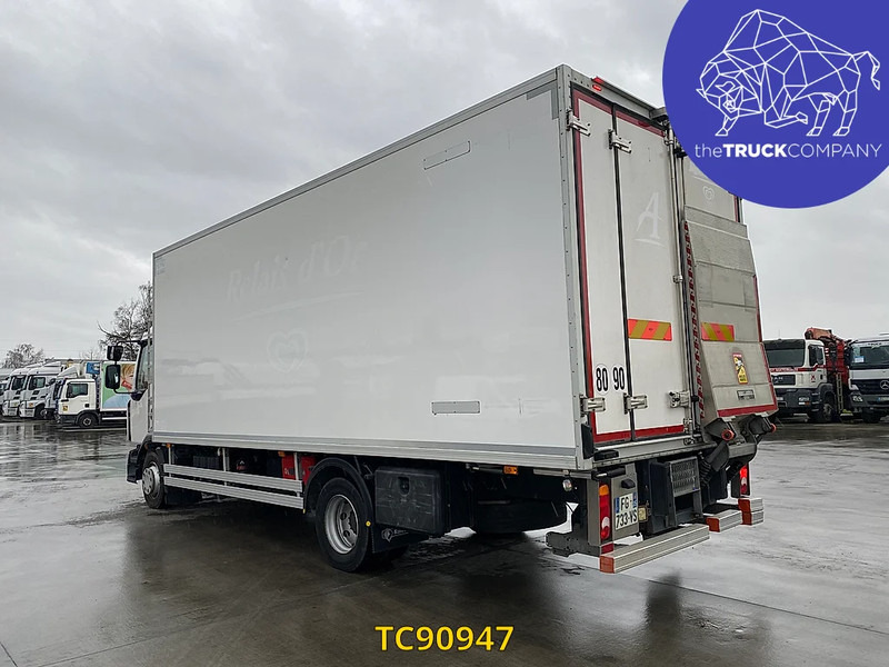 Renault D 210 - Рефрижератор: фото 3 Renault D 210 - Рефрижератор: фото 3