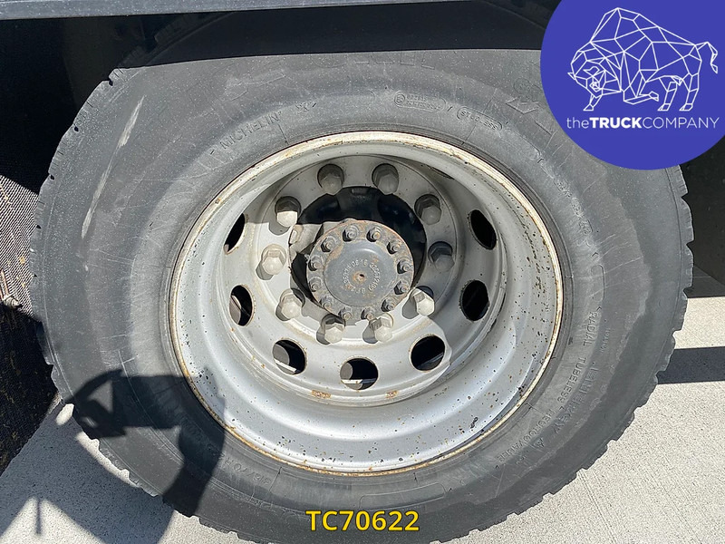 Грузовик с закрытым кузовом Renault D 320: фото 19 Грузовик с закрытым кузовом Renault D 320: фото 19