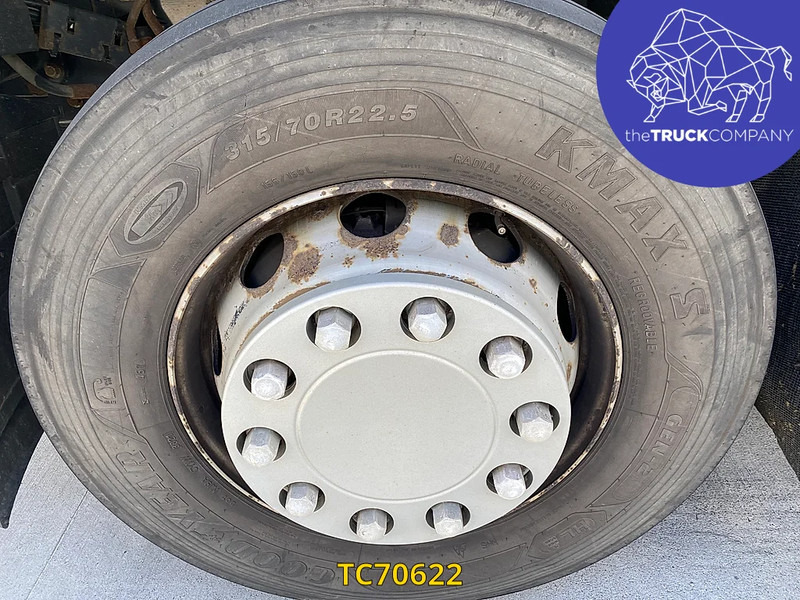 Грузовик с закрытым кузовом Renault D 320: фото 15 Грузовик с закрытым кузовом Renault D 320: фото 15