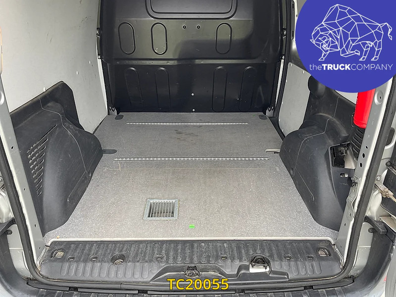 Цельнометаллический фургон Renault Kangoo 1.5 DCI: фото 7