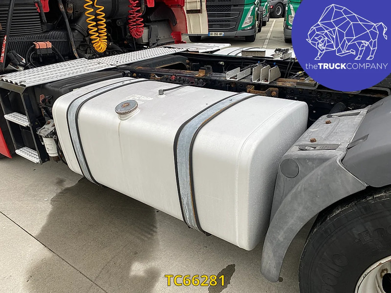 Тягач MAN TGX 480: фото 18 Тягач MAN TGX 480: фото 18