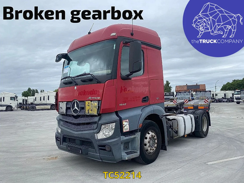 Тягач Mercedes-Benz Actros 1842: фото 1