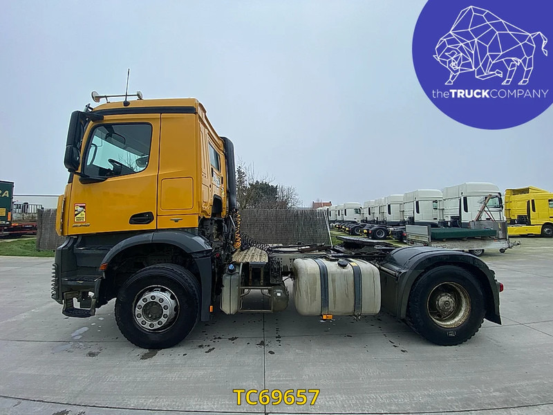 Mercedes-Benz Arocs 2048 - Тягач: фото 2 Mercedes-Benz Arocs 2048 - Тягач: фото 2