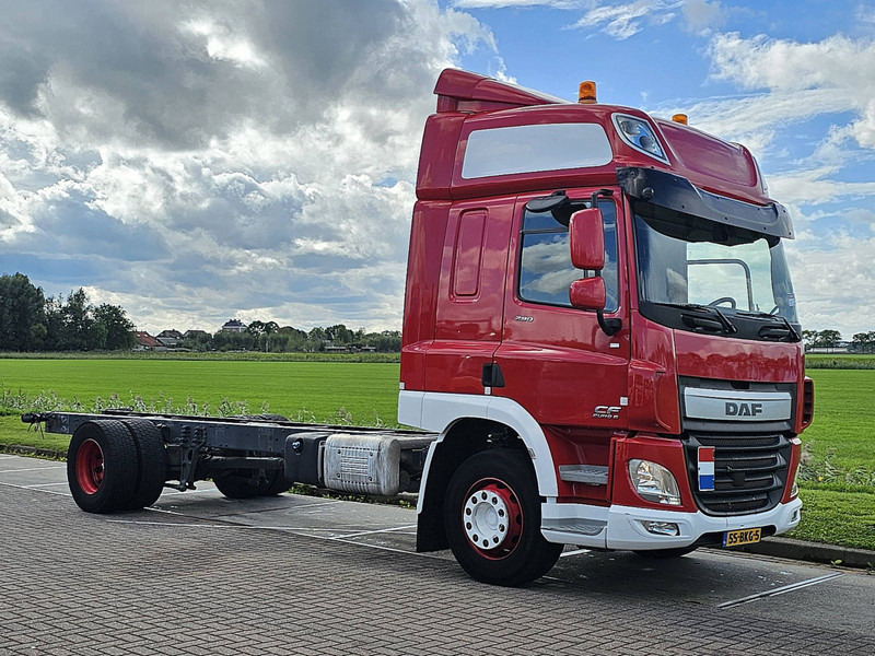 DAF CF 290 SPACECAB WB 570 - Грузовик-шасси: фото 5 DAF CF 290 SPACECAB WB 570 - Грузовик-шасси: фото 5