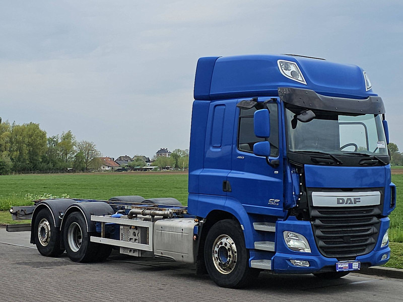 DAF CF 460 6X2 FAN PTO WB 480 - Грузовик-шасси: фото 5 DAF CF 460 6X2 FAN PTO WB 480 - Грузовик-шасси: фото 5