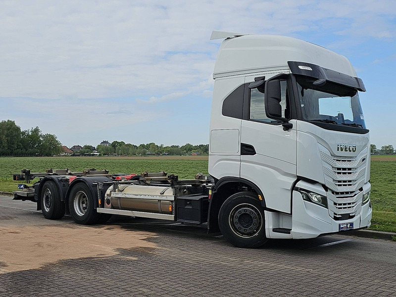 Iveco S-WAY AS260S46 LNG INT. STEERAXLE - Грузовик-контейнеровоз/ Сменный кузов: фото 5 Iveco S-WAY AS260S46 LNG INT. STEERAXLE - Грузовик-контейнеровоз/ Сменный кузов: фото 5