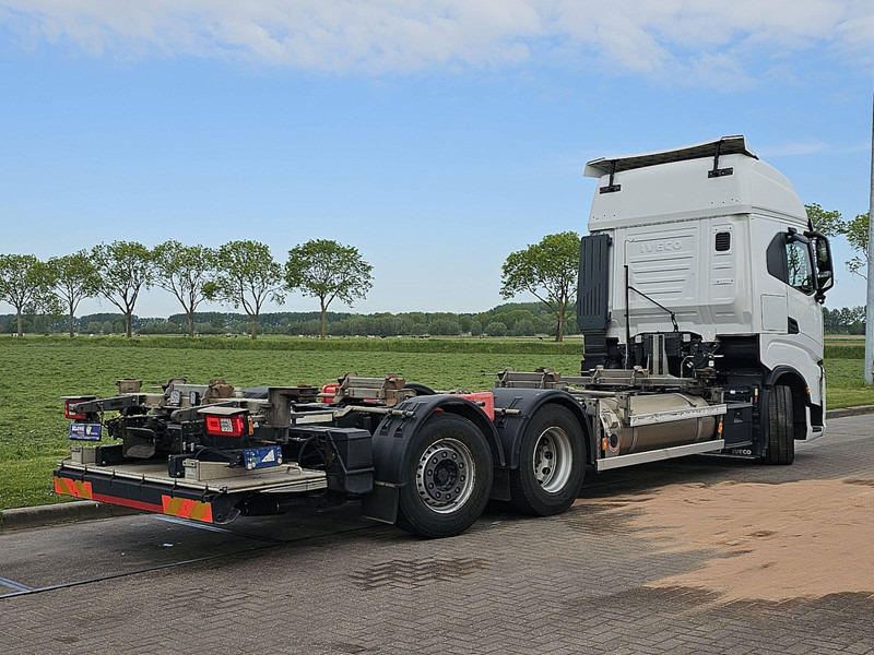 Iveco S-WAY AS260S46 LNG INT. STEERAXLE - Грузовик-контейнеровоз/ Сменный кузов: фото 3 Iveco S-WAY AS260S46 LNG INT. STEERAXLE - Грузовик-контейнеровоз/ Сменный кузов: фото 3