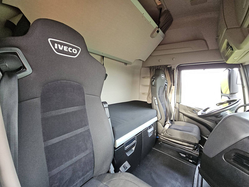 Грузовик-контейнеровоз/ Сменный кузов Iveco S-WAY AS260S46 LNG INT. STEERAXLE: фото 14