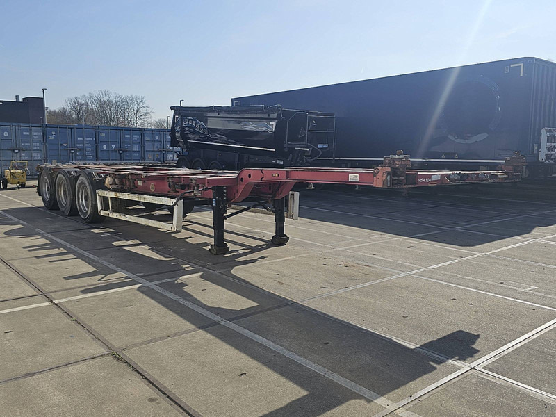 Krone SD 27 2x20ft 1x30ft 1x40ft - Полуприцеп-контейнеровоз/ Сменный кузов: фото 3 Krone SD 27 2x20ft 1x30ft 1x40ft - Полуприцеп-контейнеровоз/ Сменный кузов: фото 3