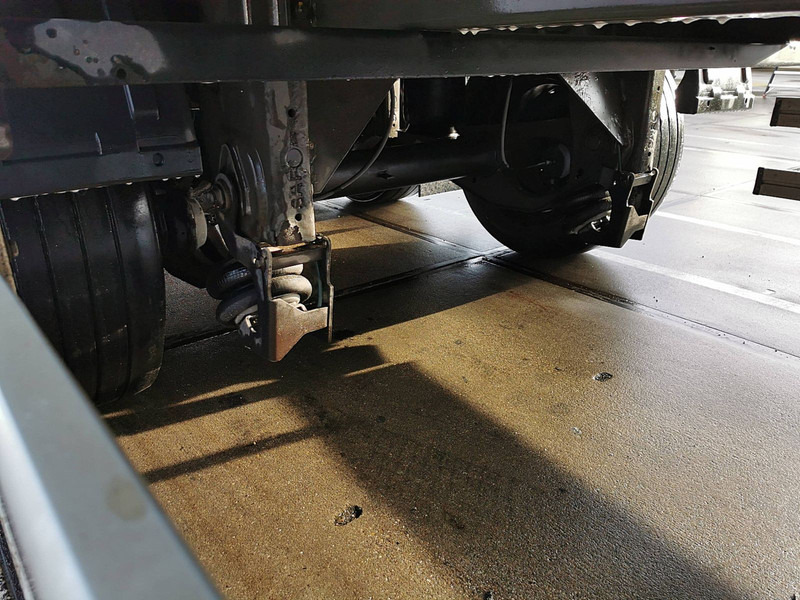 Полуприцеп-рефрижератор LAMBERET SR2 Carrier 1550 D+E: фото 8