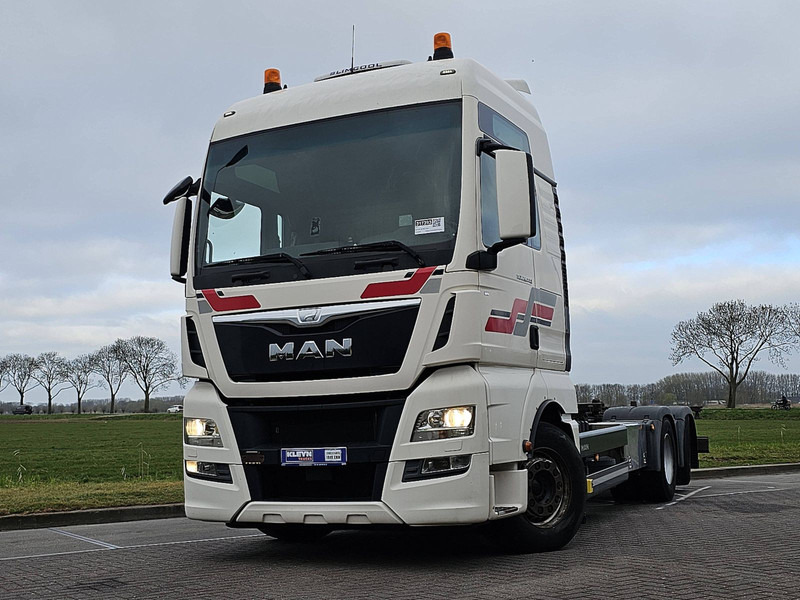 MAN 26.440 TGX XXL 6X2-4 INTARDER - Грузовик-контейнеровоз/ Сменный кузов: фото 1 MAN 26.440 TGX XXL 6X2-4 INTARDER - Грузовик-контейнеровоз/ Сменный кузов: фото 1