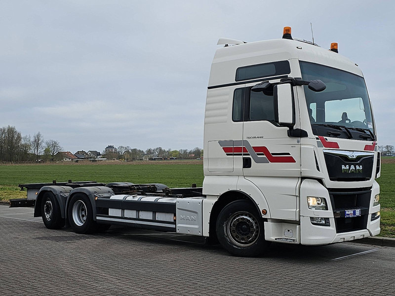 MAN 26.440 TGX XXL 6X2-4 INTARDER - Грузовик-контейнеровоз/ Сменный кузов: фото 5 MAN 26.440 TGX XXL 6X2-4 INTARDER - Грузовик-контейнеровоз/ Сменный кузов: фото 5