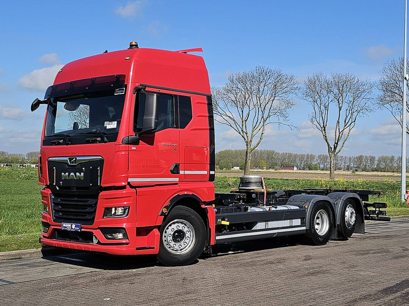 MAN 26.470 TGX - Грузовик-контейнеровоз/ Сменный кузов: фото 2 MAN 26.470 TGX - Грузовик-контейнеровоз/ Сменный кузов: фото 2