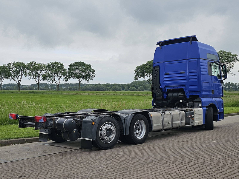 MAN 26.480 TGX XXL 6X2 - Грузовик-шасси: фото 3 MAN 26.480 TGX XXL 6X2 - Грузовик-шасси: фото 3
