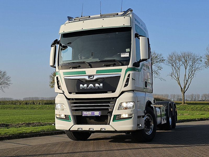 MAN 26.500 TGX XXL 6X2-4 LL WB420 - Грузовик-шасси: фото 1 MAN 26.500 TGX XXL 6X2-4 LL WB420 - Грузовик-шасси: фото 1